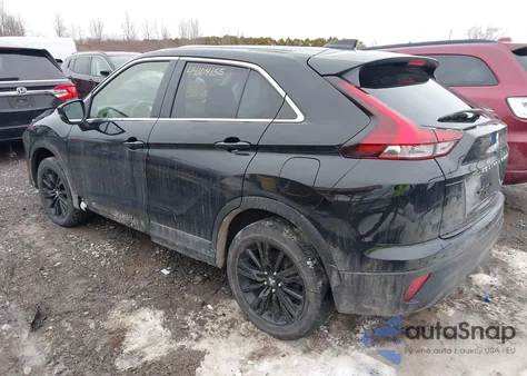 2024 Mitsubishi Eclipse Cross Le S-Awc z USA, uszkodzony, nr VIN JA4ATVAA1RZ013990